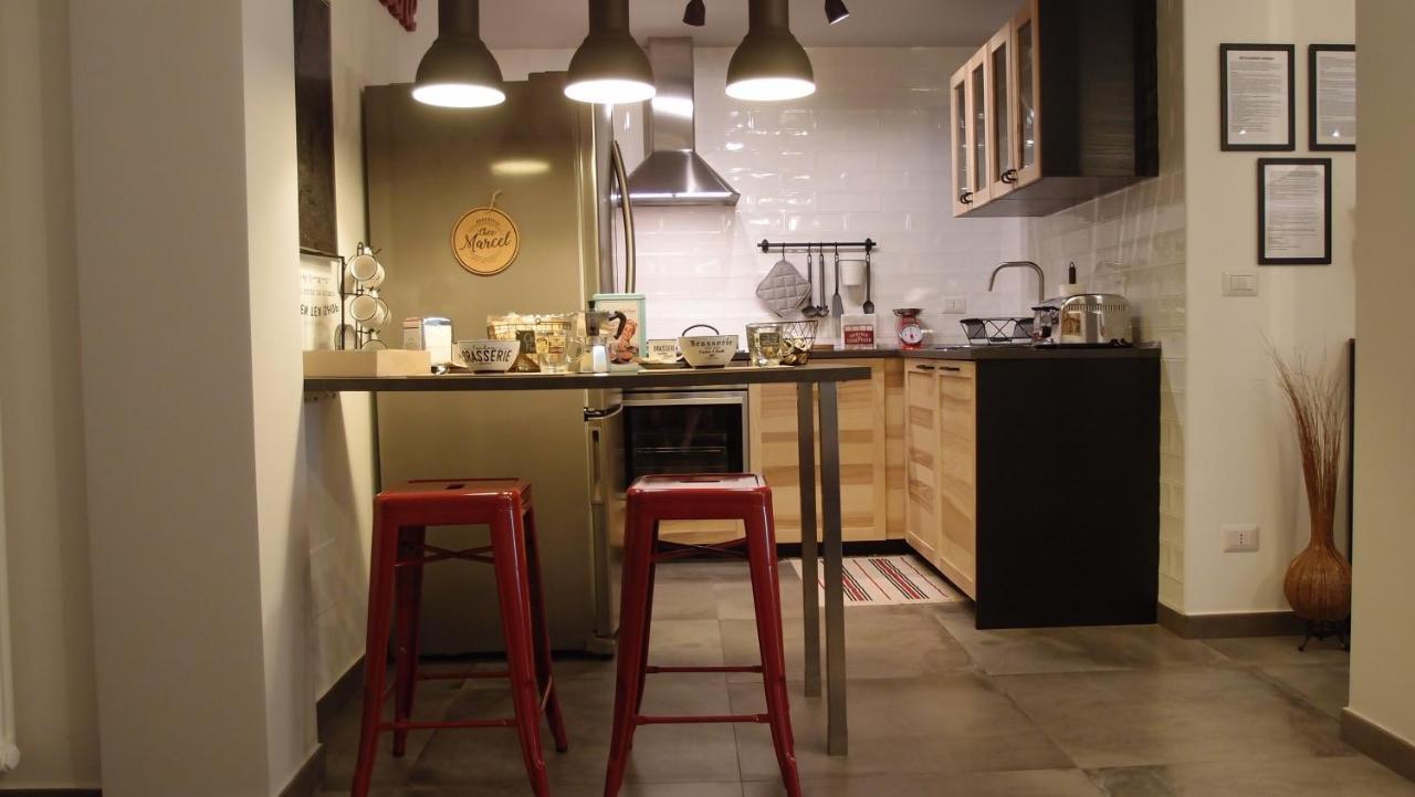 The Black Dog House Valenzano Bagian luar foto
